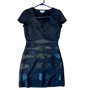 Liberty Garden Black Short Sleeve V-Neck Striped Dress Snake Skin Dress Size XS